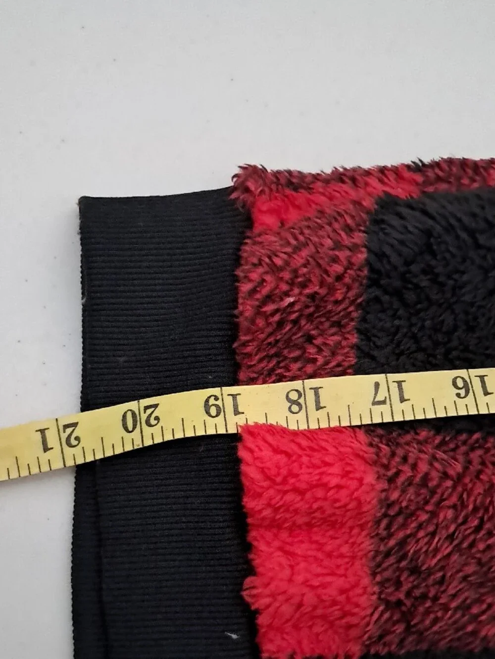 Girls Size 6-7 Red & Black Buffalo Plaid Sherpa Hoodie